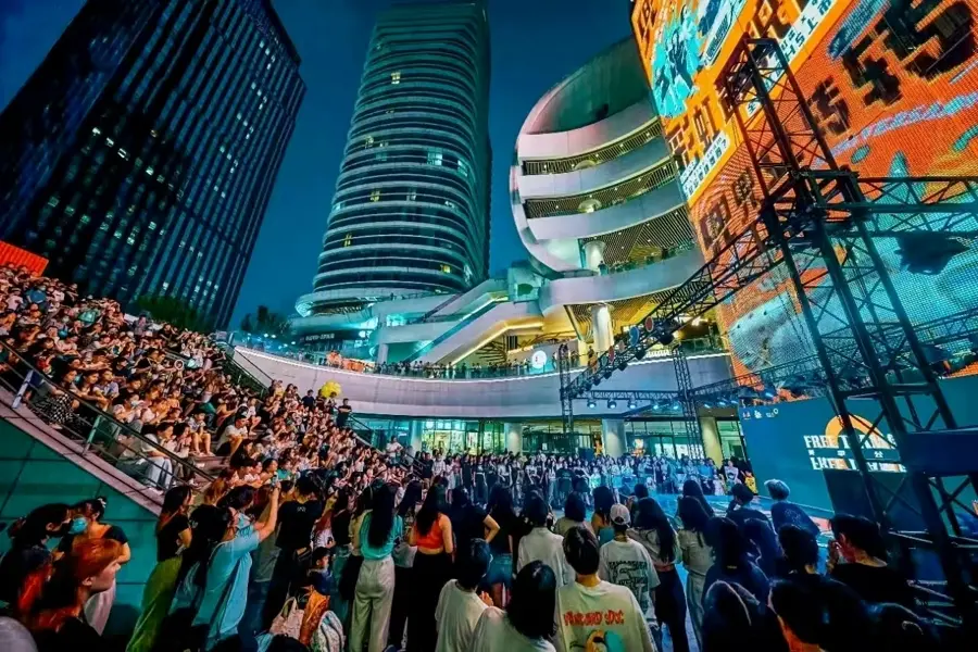 南通市文广, 市民, 在票面比赛