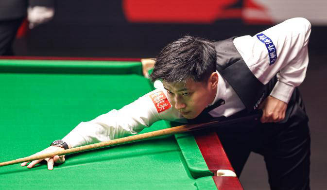 de, 杆破百, 位选手成功