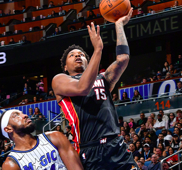 强的侵略性, 恩等人缺席, com